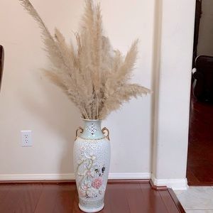 Pampas leaves/grass bunch